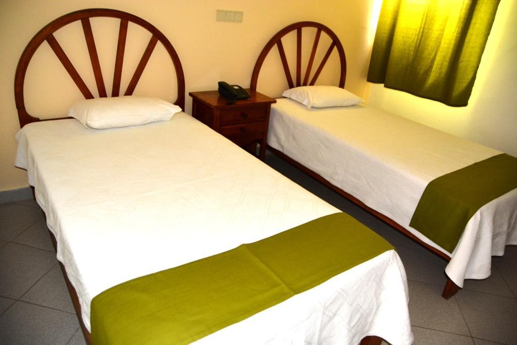 Hotel Residencial A Doca Distrikt Distrikt Faro Zimmer foto